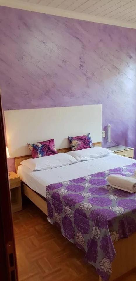 מסטרה Hotel Giovannina מראה חיצוני תמונה